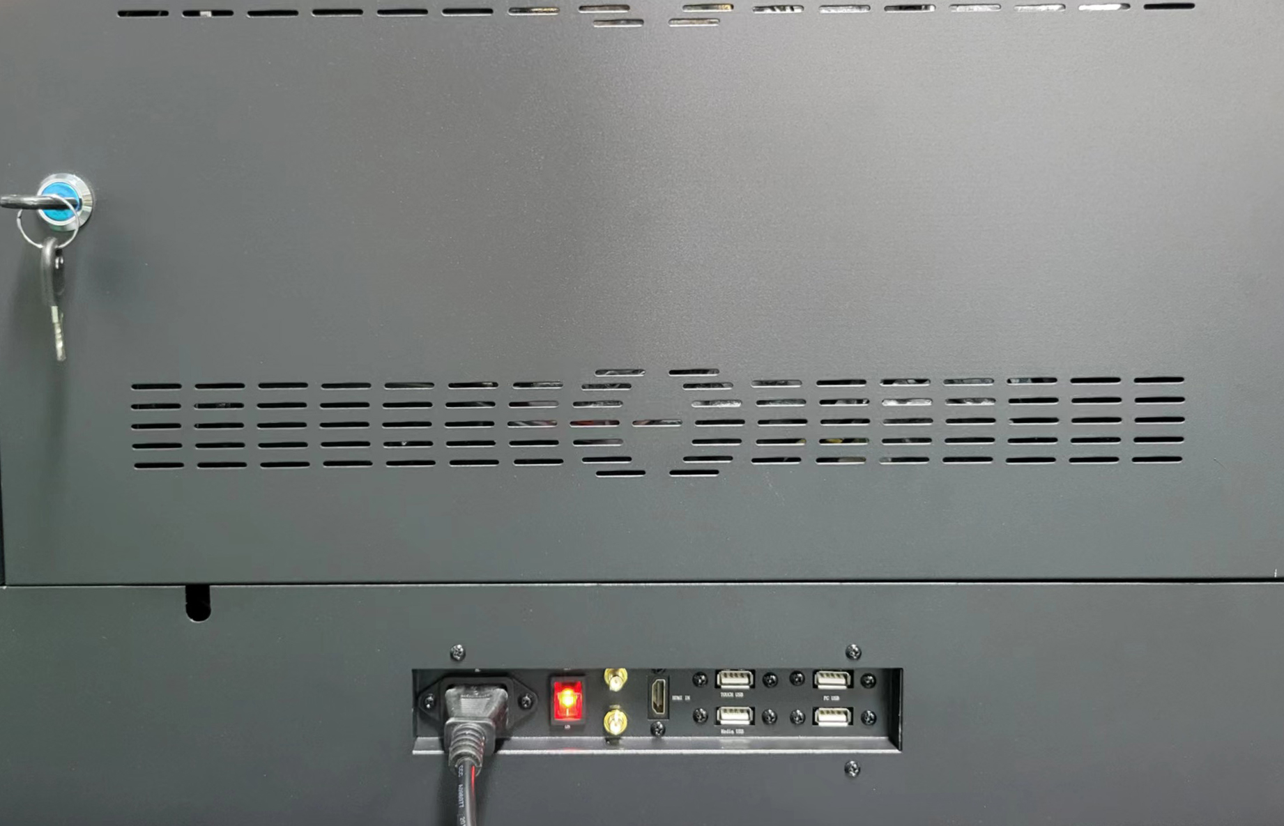 Сенсорная информационная стойка Flame F55KT-OPS