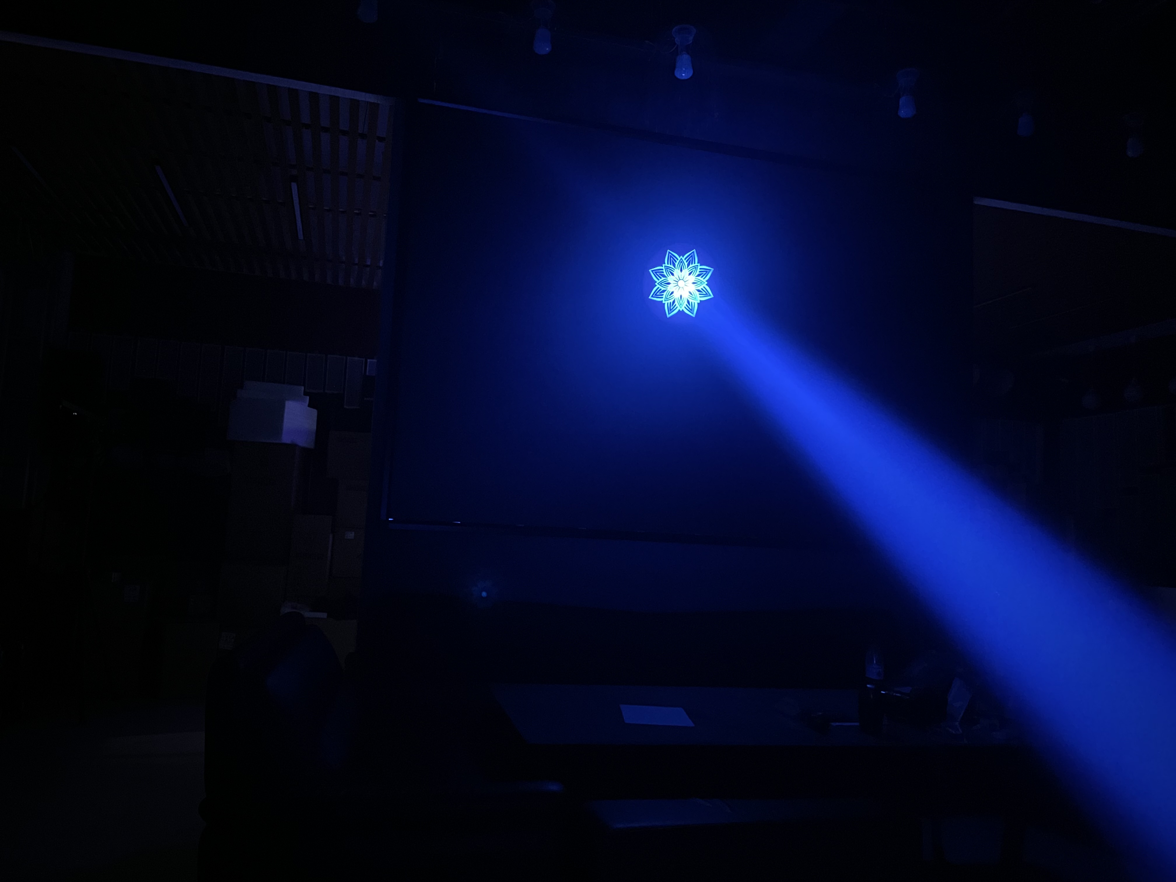 BEAM+SPOT+WASH прожектор Tarboc RH-Q380S